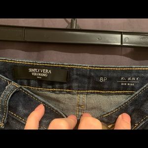Vera Wang 8p skinny jeans